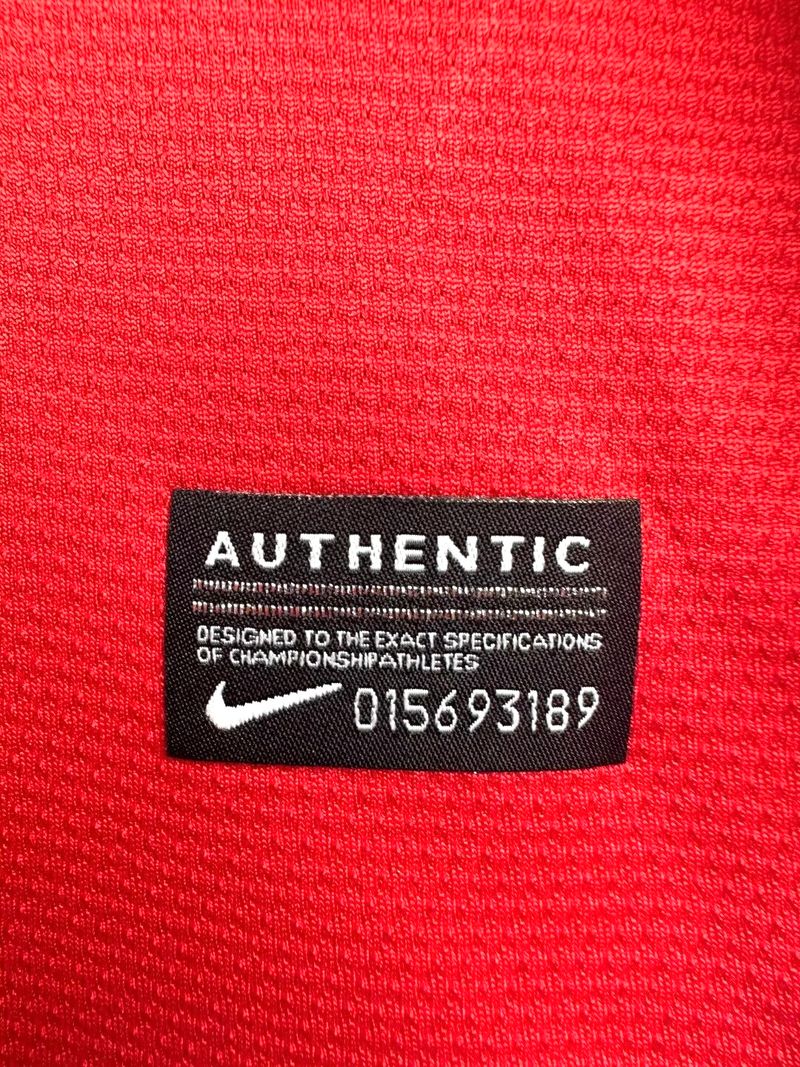 Retro Manchester United 2013-2014 home Long Sleeve - Image 7