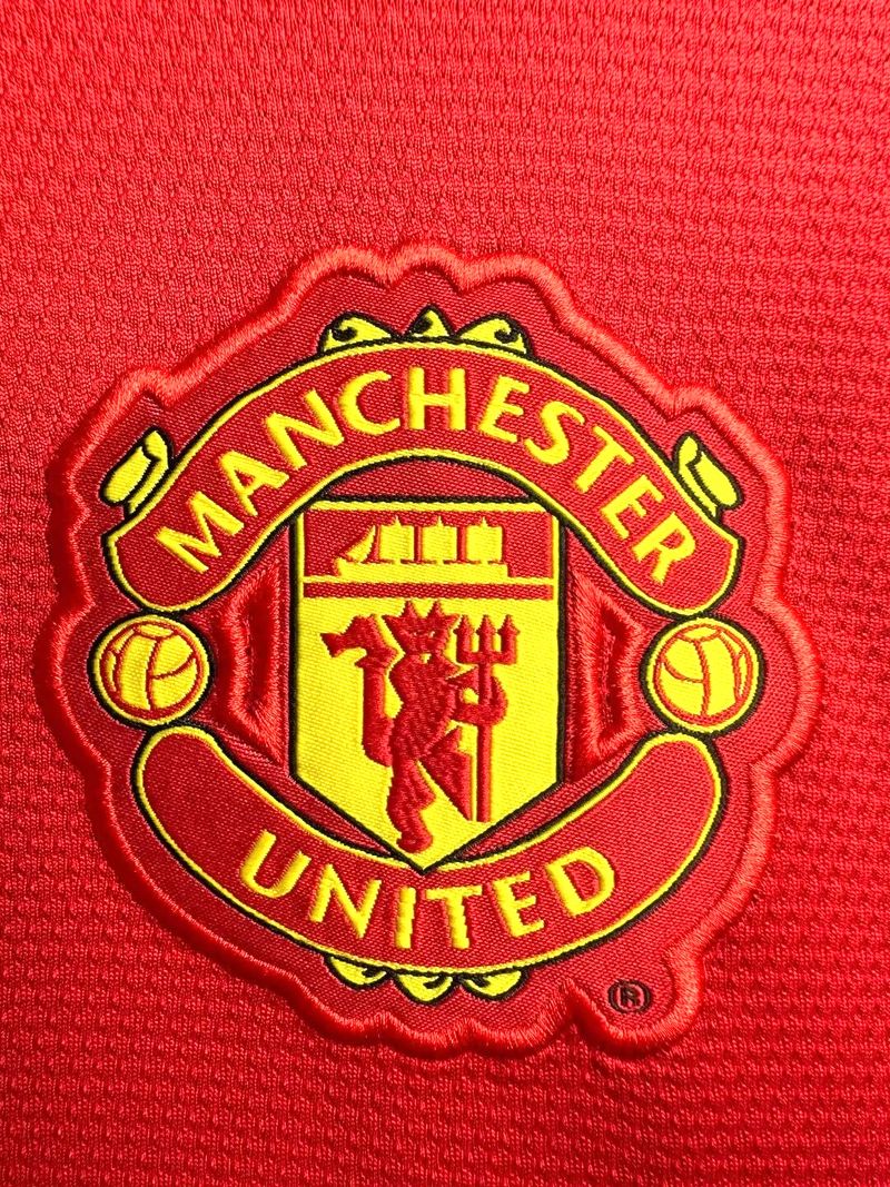 Retro Manchester United 2013-2014 home Long Sleeve - Image 8