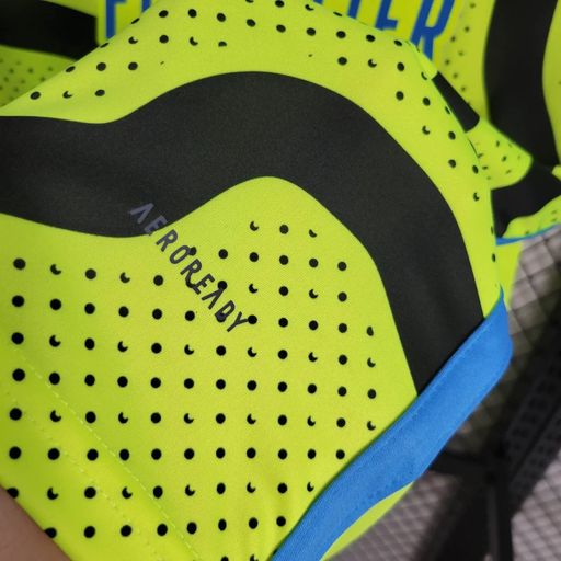 Arsenal FC 2024-2025 training jersey - Image 7