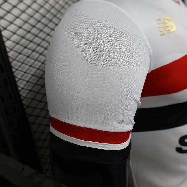 São Paulo FC 2025-2026 home game player - Image 6