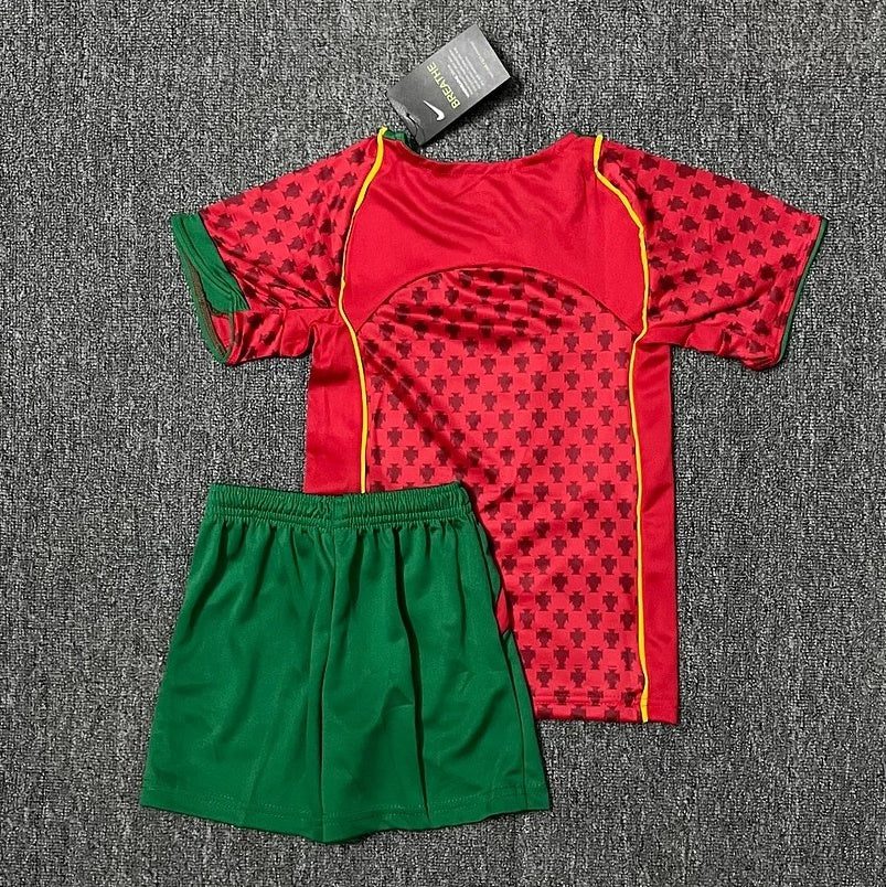 Retro Kid Size Portugal national 2004 home game - Image 2