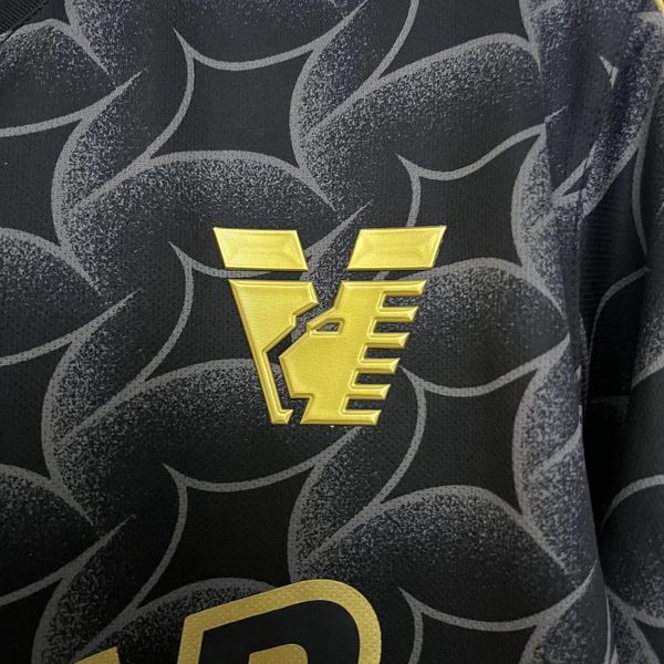 Venezia FC 2024-2025 home game - Image 5