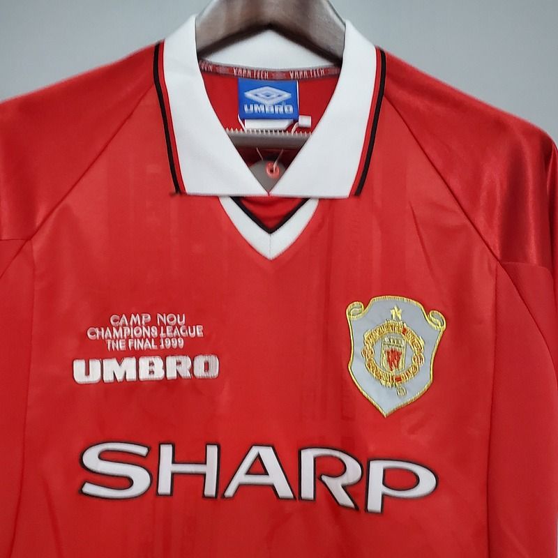 Retro Manchester United 1999-2000 home game - Image 3