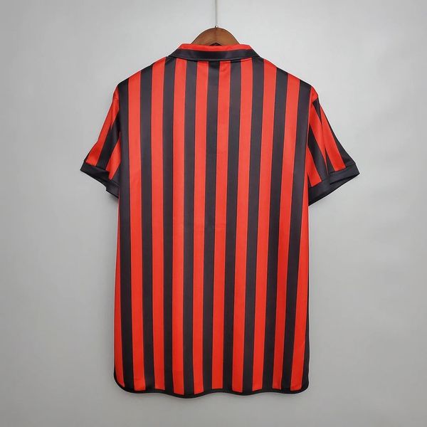 Retro AC Milan 1999-2000 home game - Image 2