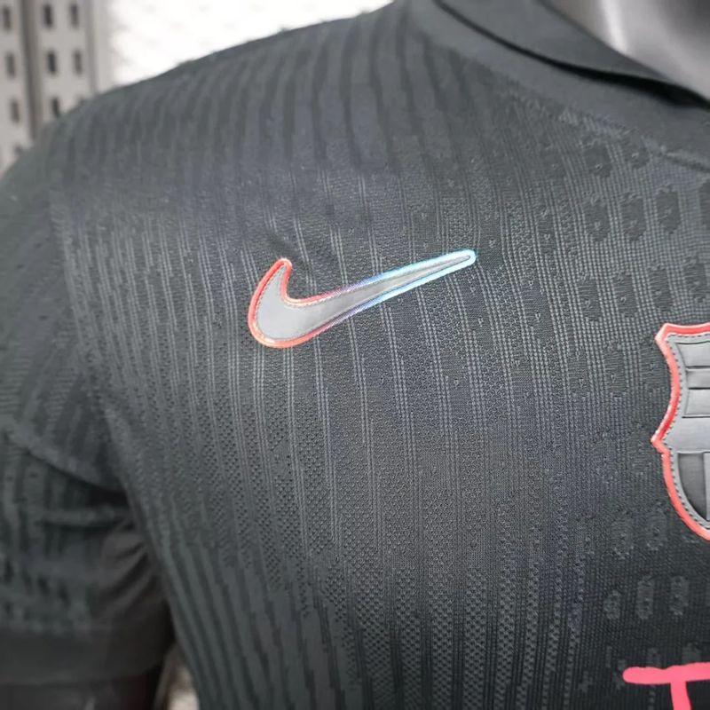 FC Barcelona 2025-2026 special edition player - Image 4