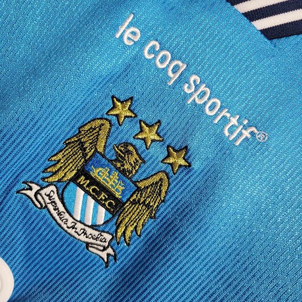 Retro Manchester City 1999-2001 home game - Image 7