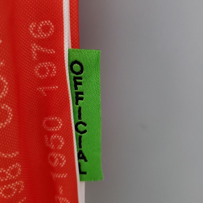 Retro Atletico Madrid 1995-1996 home game - Image 7