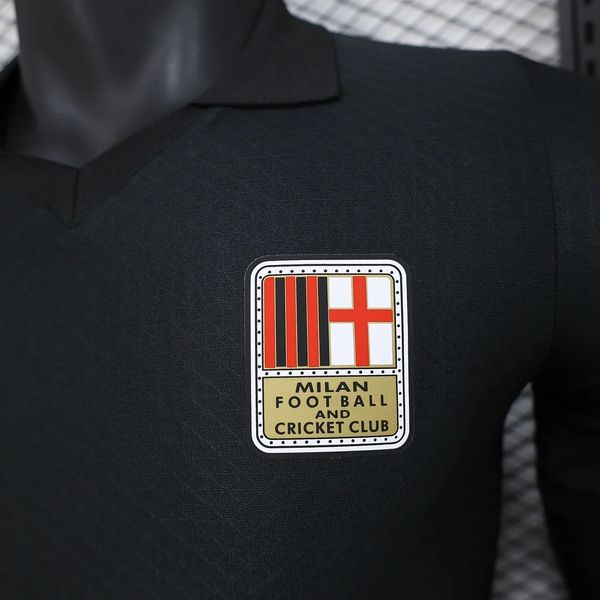 AC Milan 125th anniversary edition player Goalkeeper - Image 8