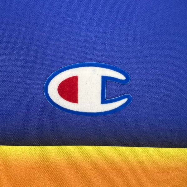 Retro Parma Calcio 2001-2002 home game - Image 6