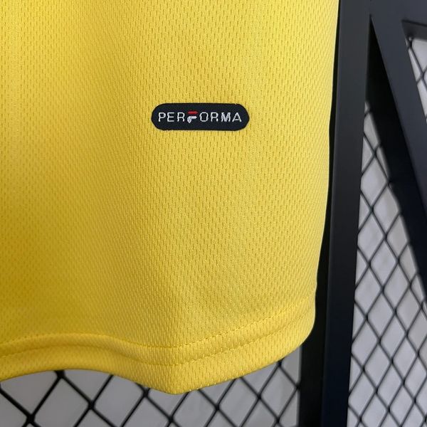 Retro Scotland national 2002 away game - Image 7