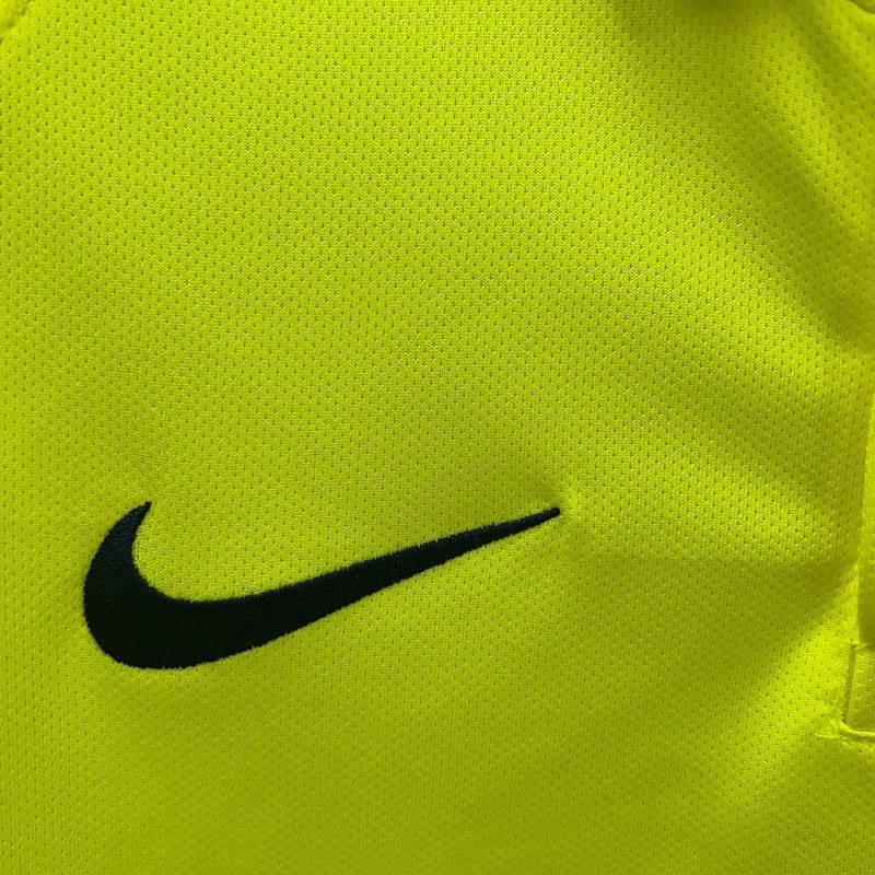 Retro FC Barcelona 2014-2015 third away game - Image 7