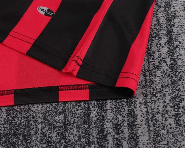 Retro Kid Size AC Milan 2008-2009 home game - Image 7