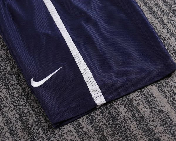 Retro Kid Size Manchester United 2008-2009 away game - Image 9