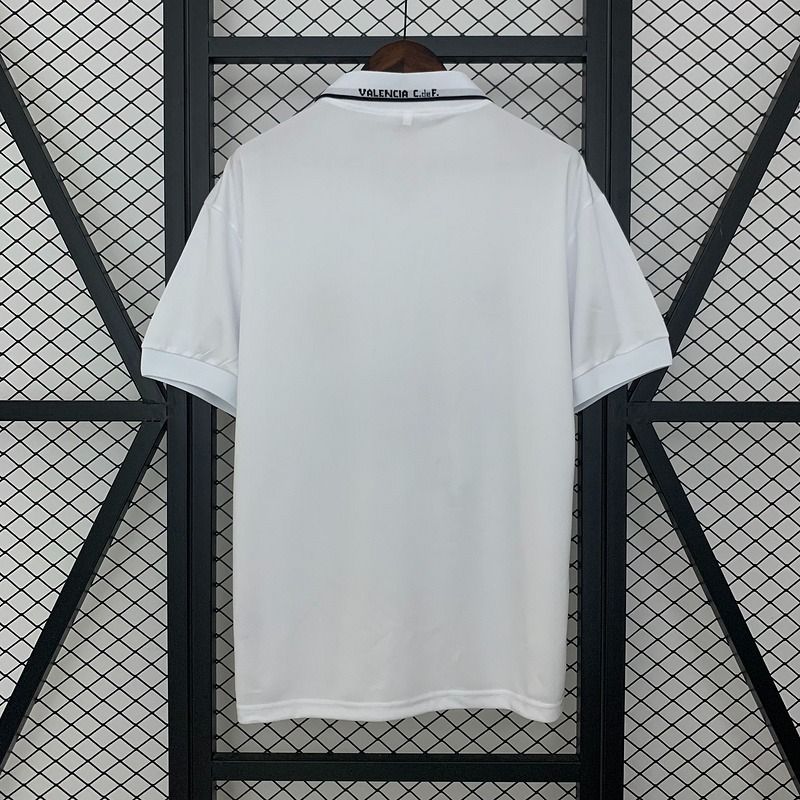 Retro Valencia CF 1996-1997 home - Image 2