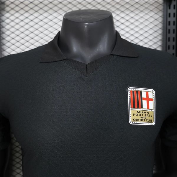 AC Milan 125th anniversary edition player Goalkeeper - Image 3