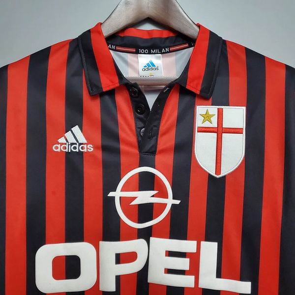 Retro AC Milan 1999-2000 home game - Image 4