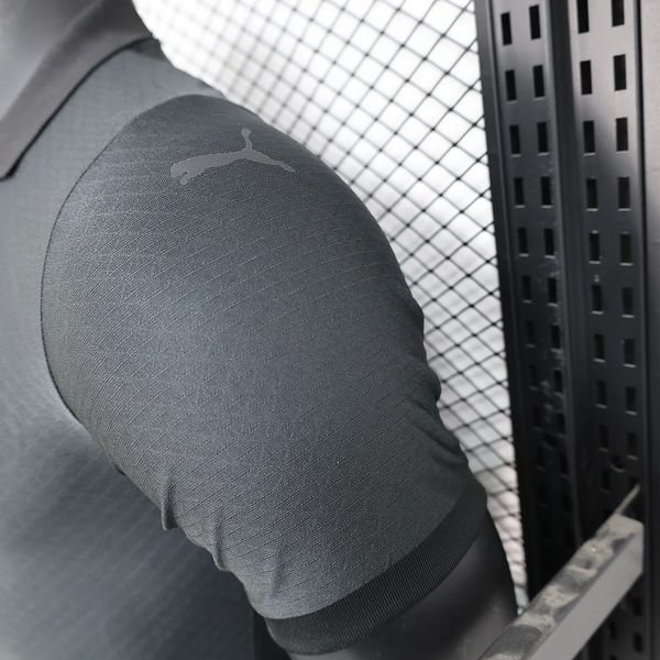 AC Milan 125th anniversary edition player Goalkeeper - Image 5