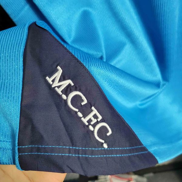 Retro Manchester City 1999-2001 home game - Image 6