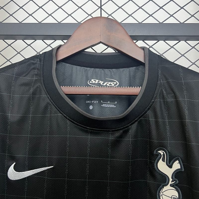 Tottenham Hotspur 2025-2026 away - Image 3