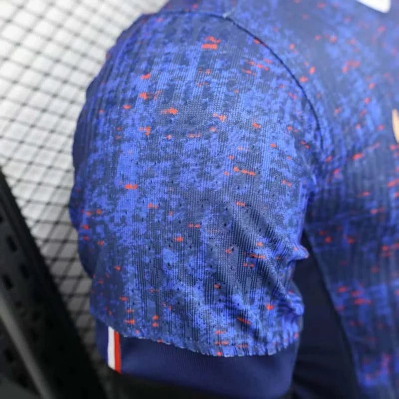 2025-2026 Player Version France Home Football Shirt 1:1 Thai Quality - Image 10